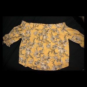 Plus size off the shoulder yellow/ floral shirt